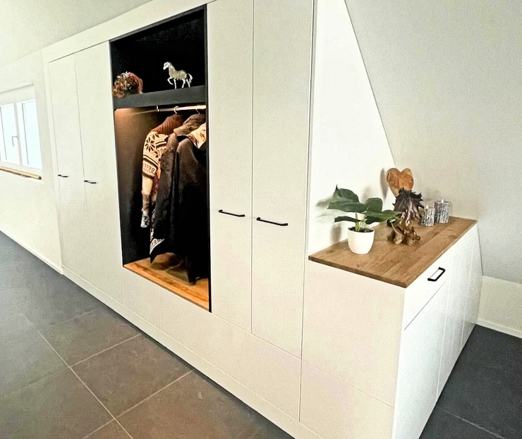 Garderobenschrank - Eberhart Schreinerei 